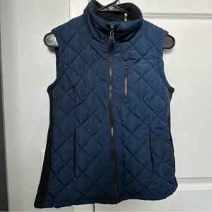 Andrew Marc - Women’s Quilted Vest (Navy)